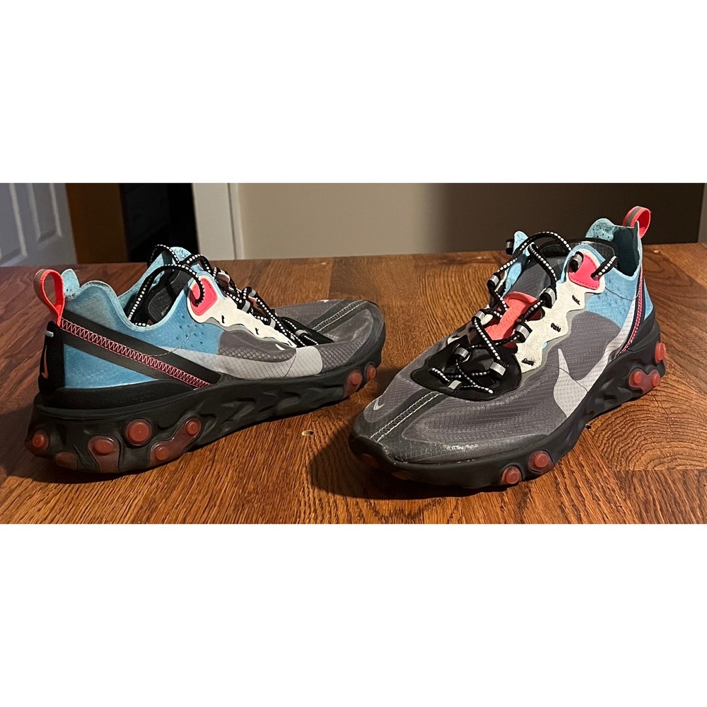 Nike React Element 87 Solar Red Mens Sneakers size 10.5